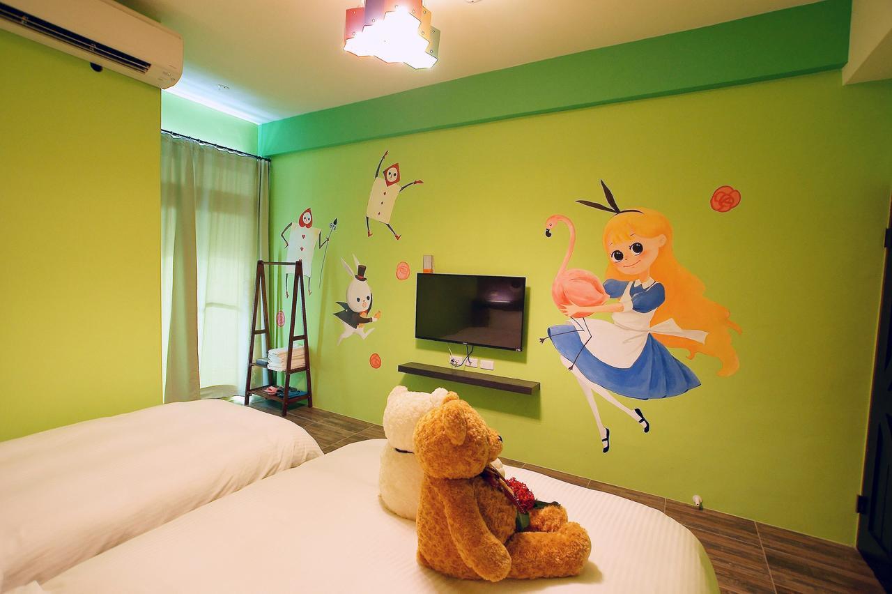 達樂斯電梯民宿dollars Bnb T'ai-tung エクステリア 写真