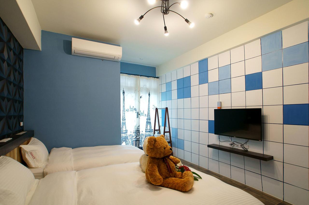 達樂斯電梯民宿dollars Bnb T'ai-tung エクステリア 写真