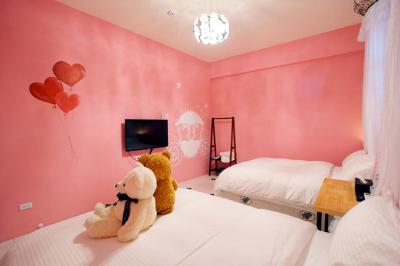 達樂斯電梯民宿dollars Bnb T'ai-tung エクステリア 写真